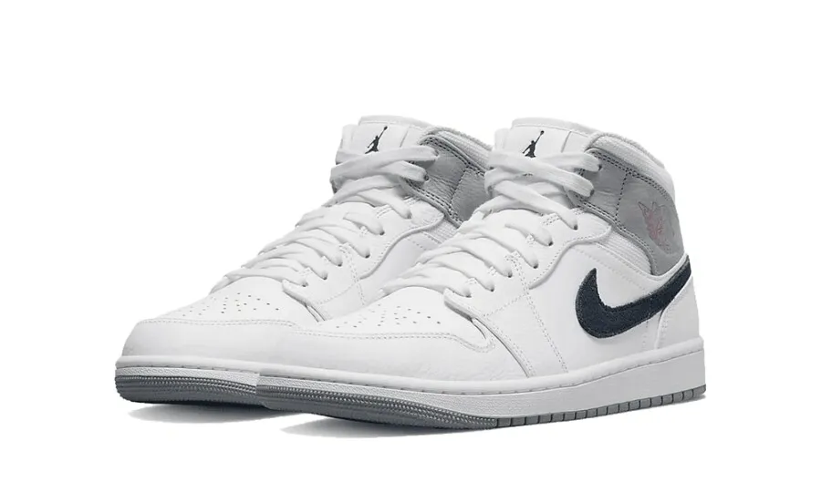 Air Jordan 1 Mid Paris