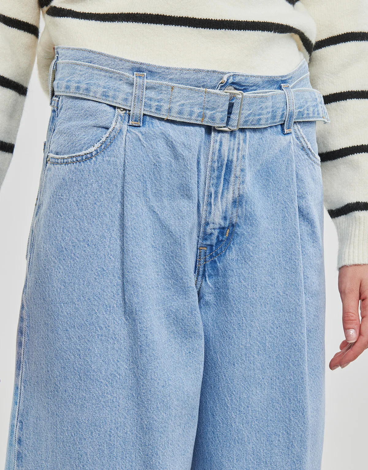 BELTED BAGGY