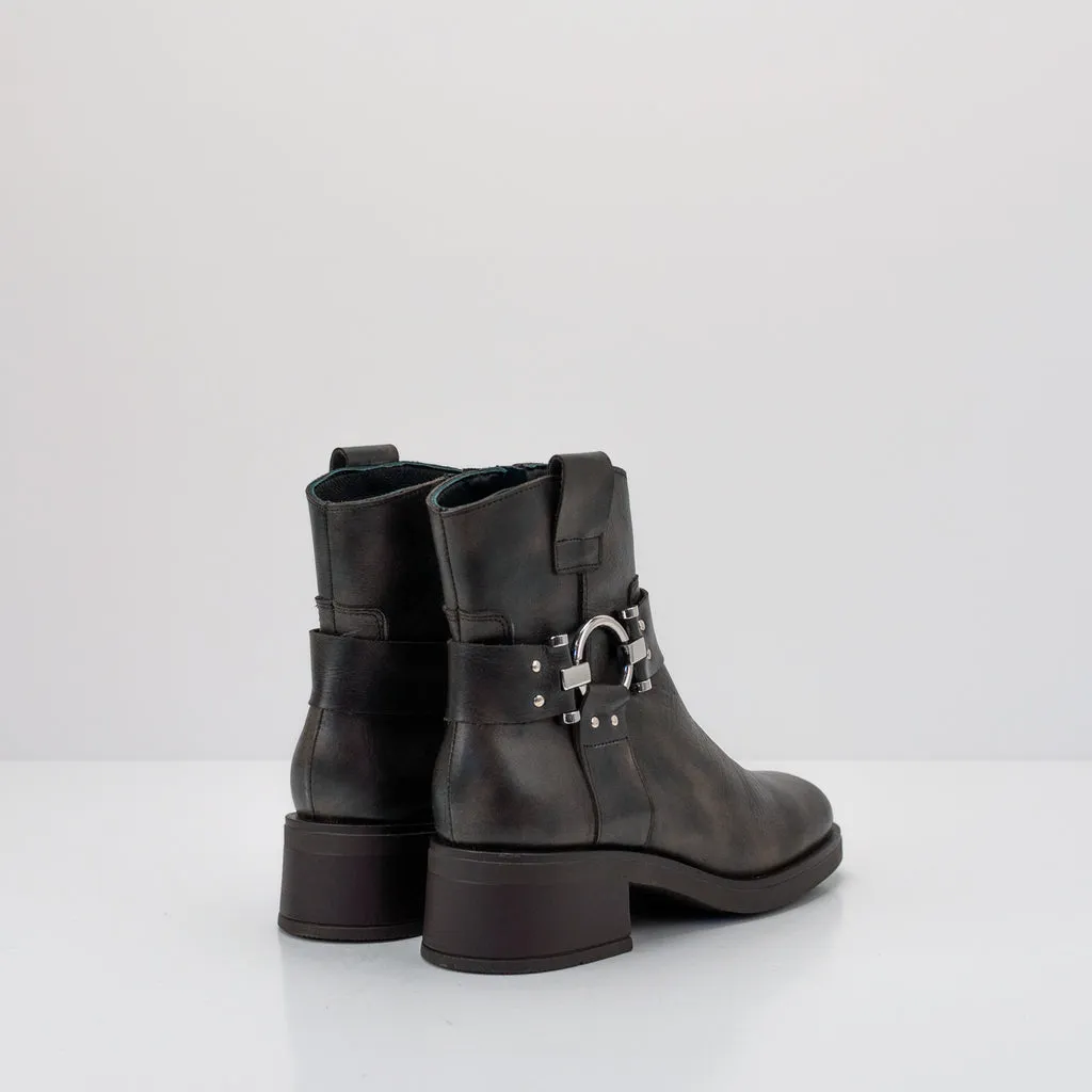 BOTIN  SEIALE  GARFO MARRON