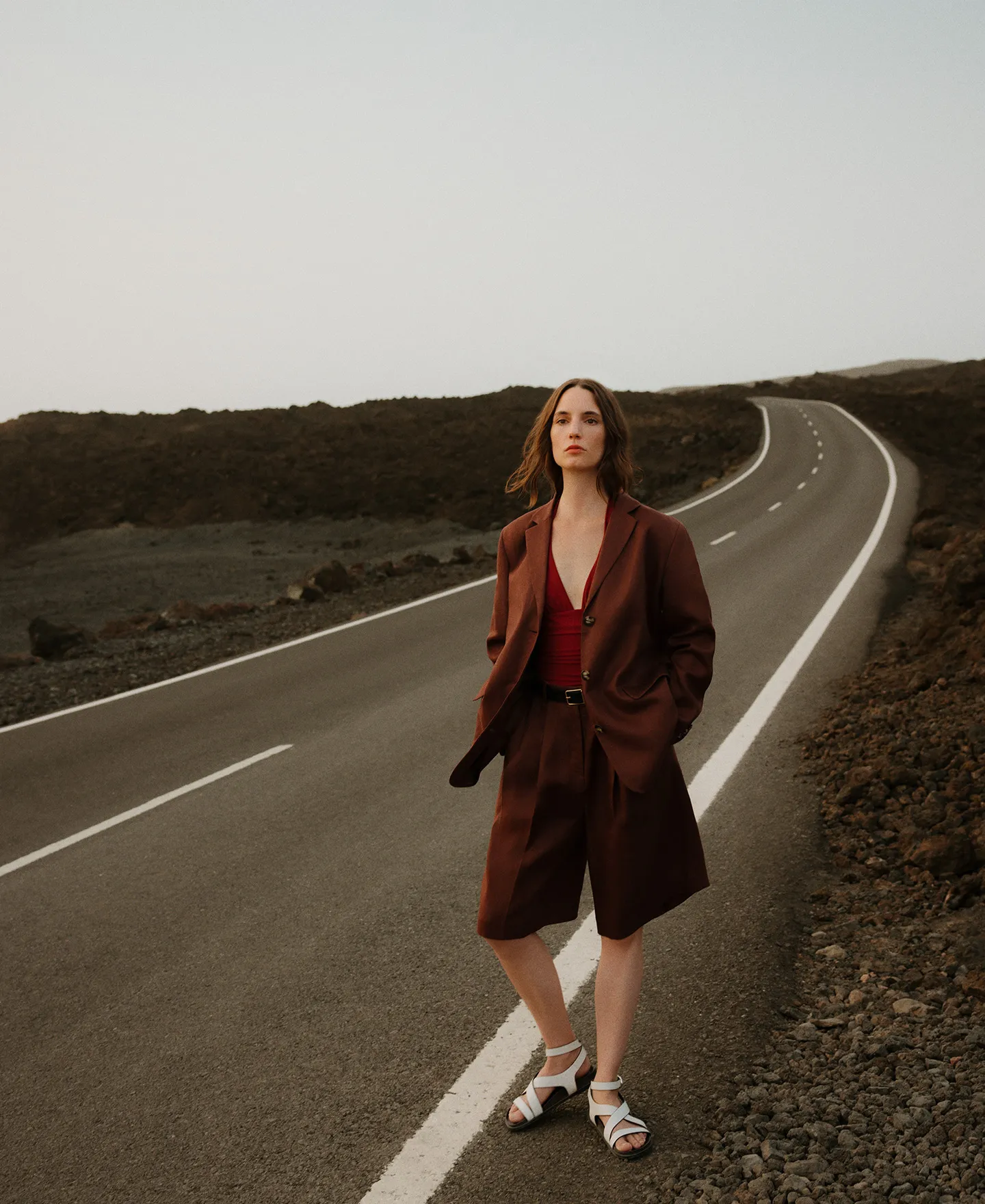 Brown linen blazer woman