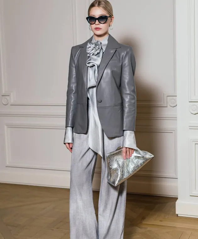 Ermanno Scervino Gray pants with logo patch