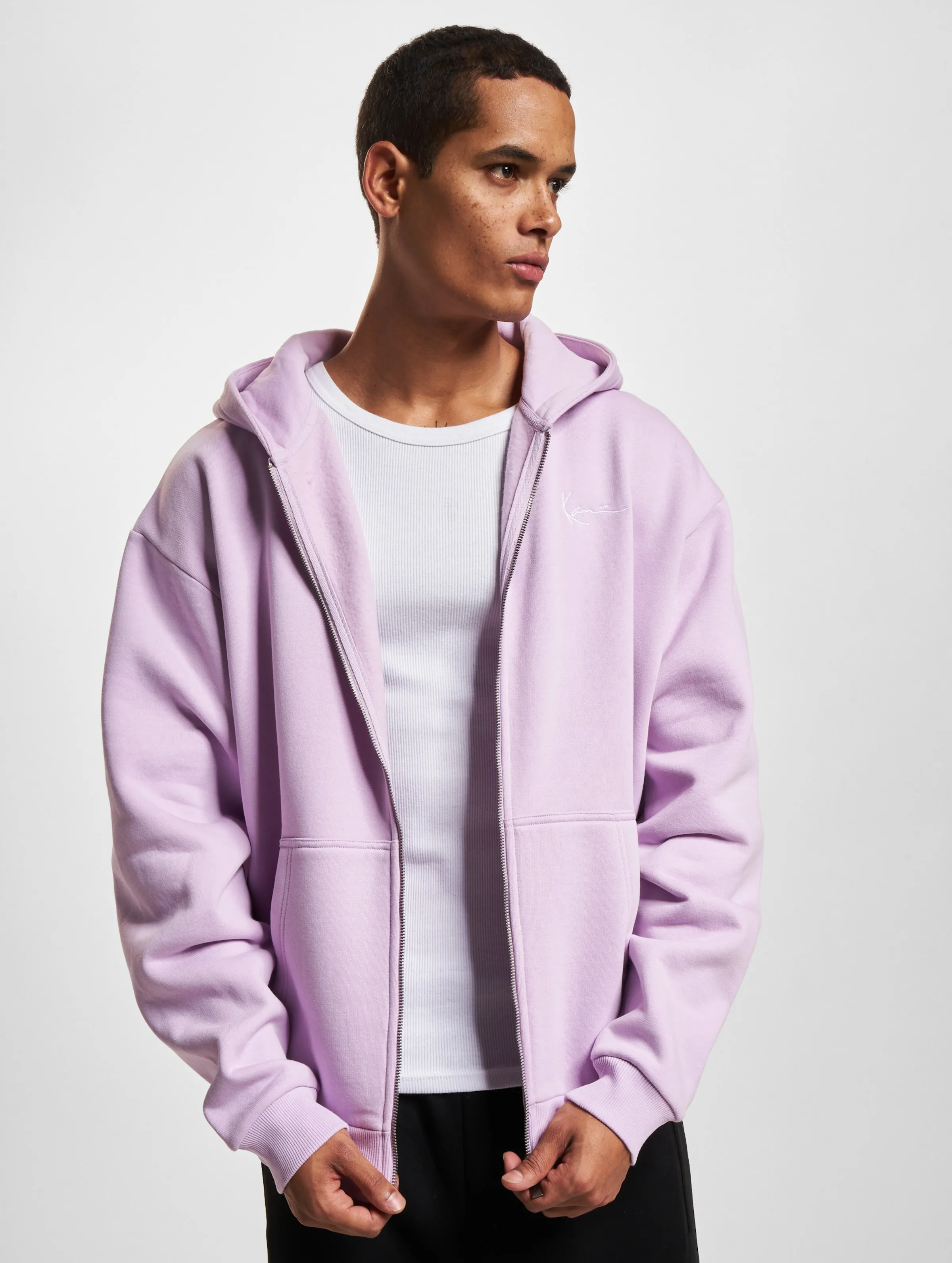 Karl Kani Chest Signature Essential