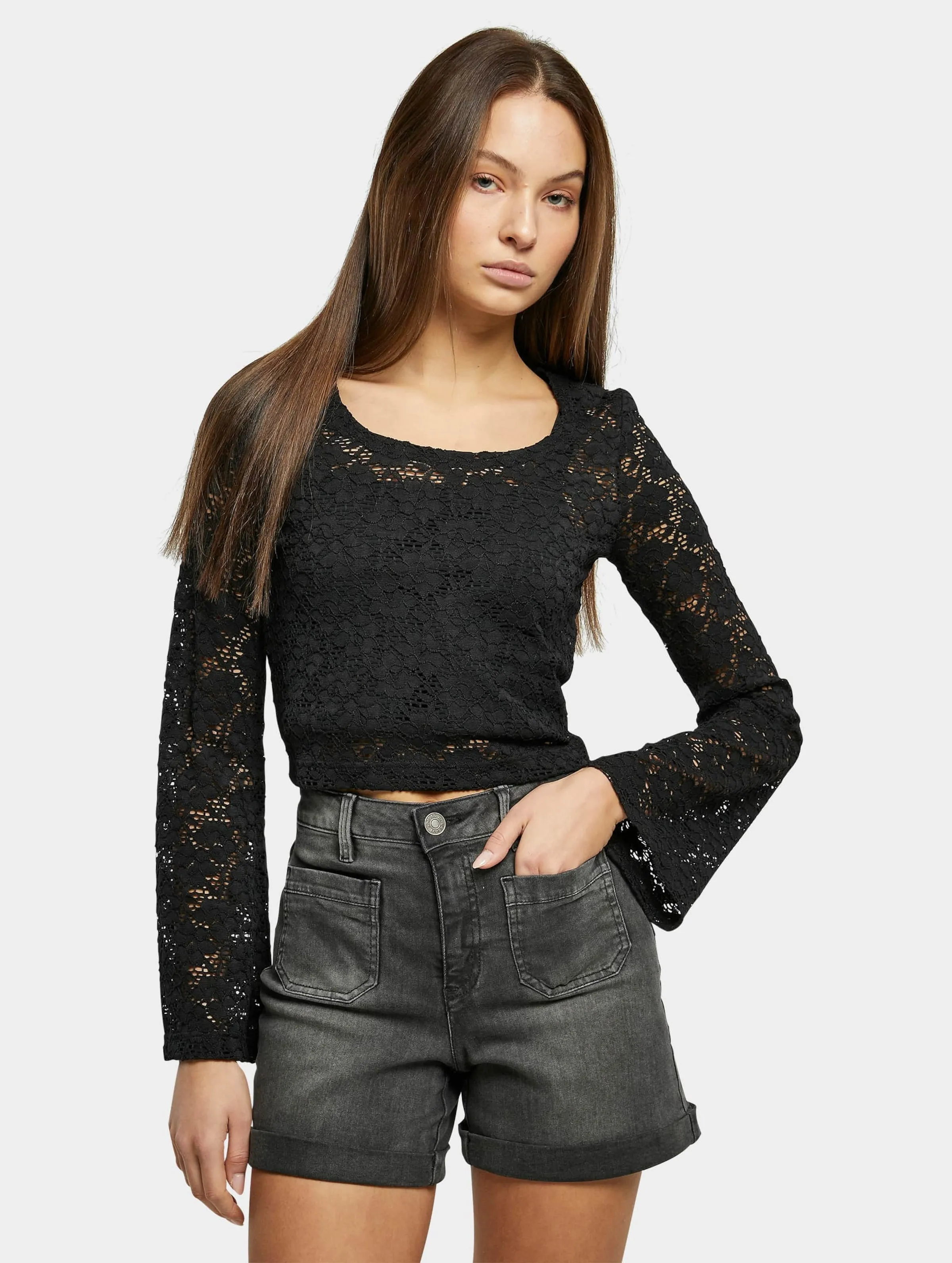 Ladies Cropped Lace 