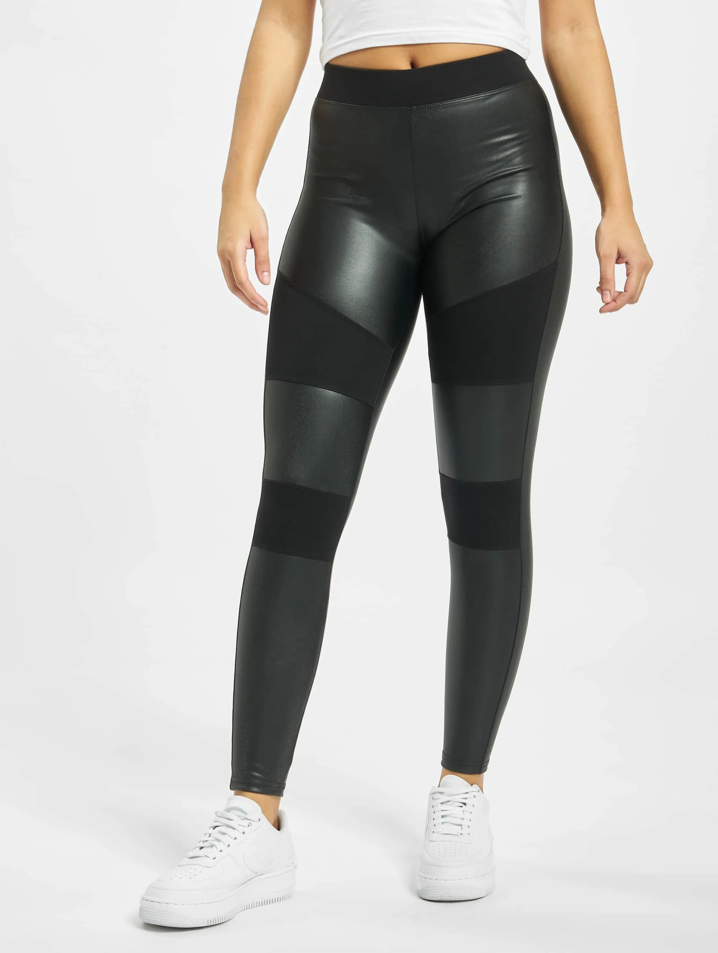 Ladies Fake Leather Tech 