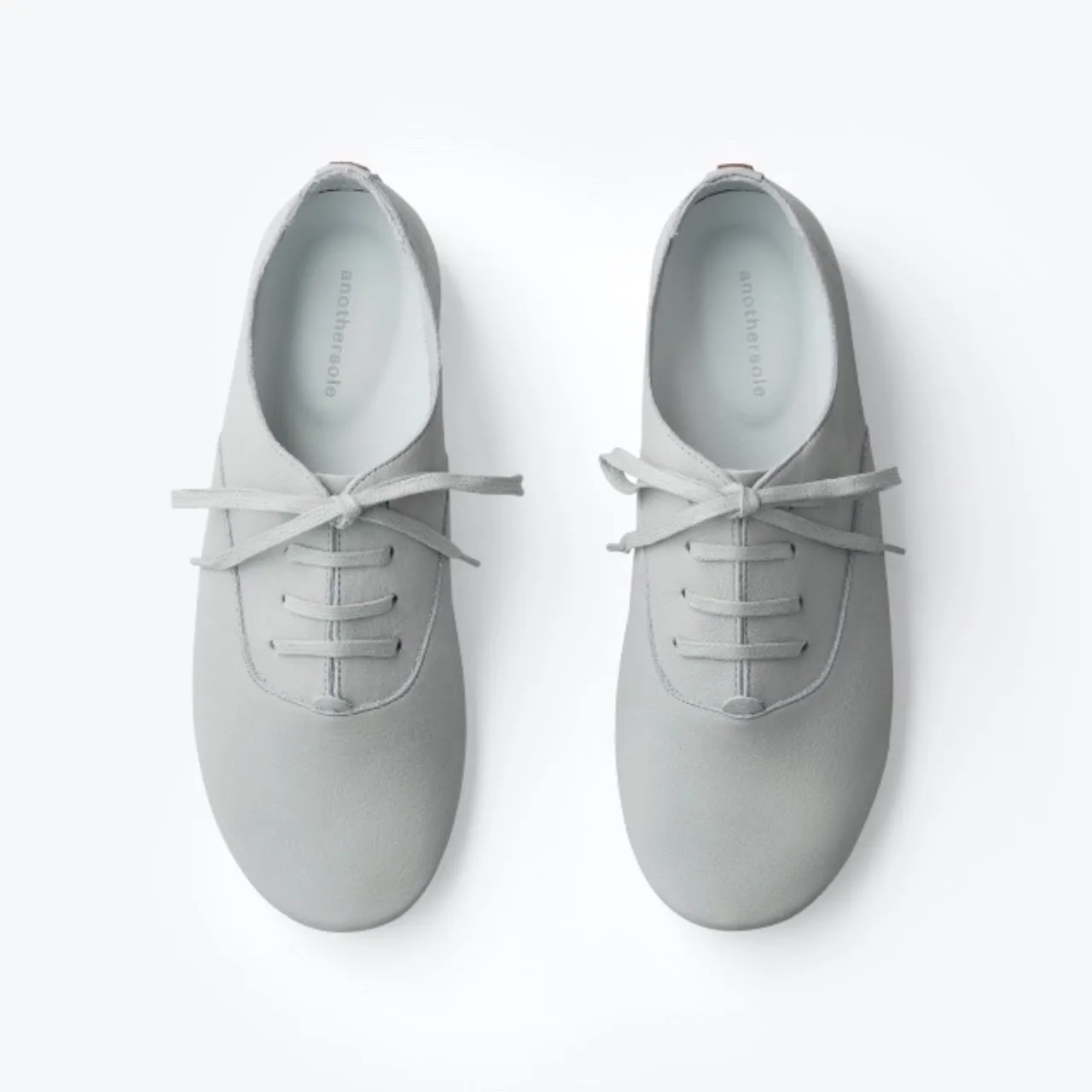 PALOMA  GREY