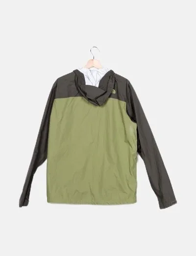 The North Face Chaqueta verde impermeable